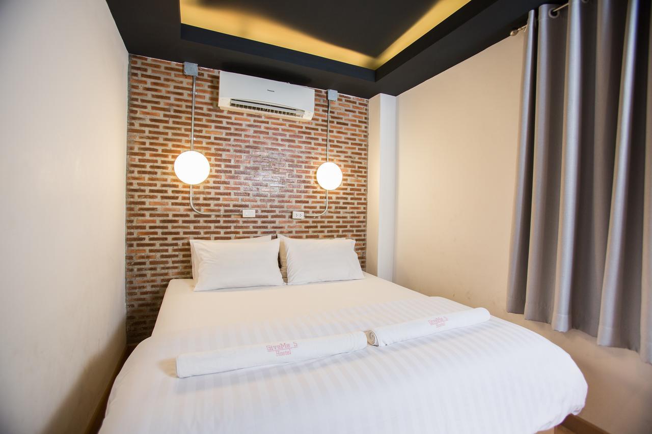 Nhà trọ Give Me 5 *